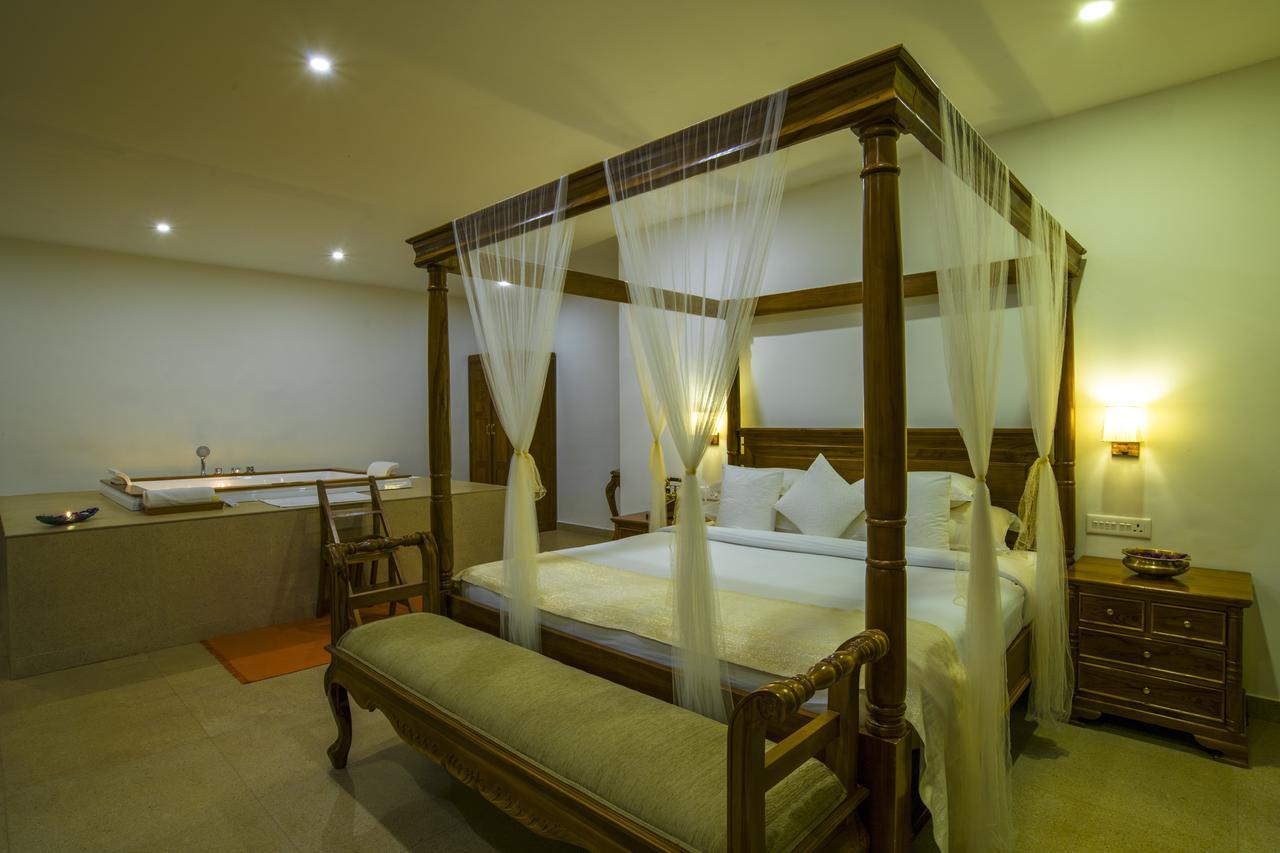 Olive Golden Ridge Resort Chinnakanal Eksteriør billede