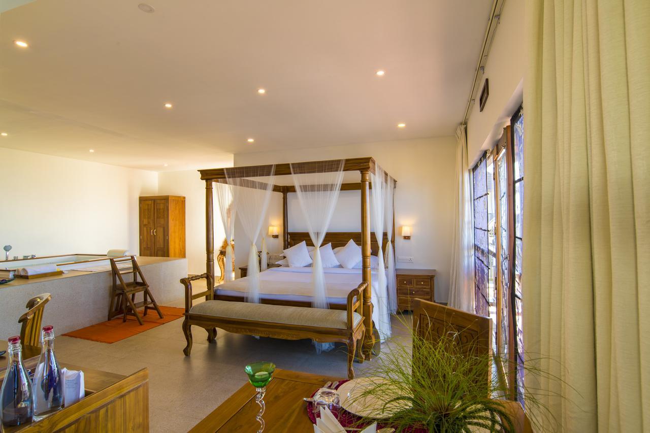 Olive Golden Ridge Resort Chinnakanal Eksteriør billede