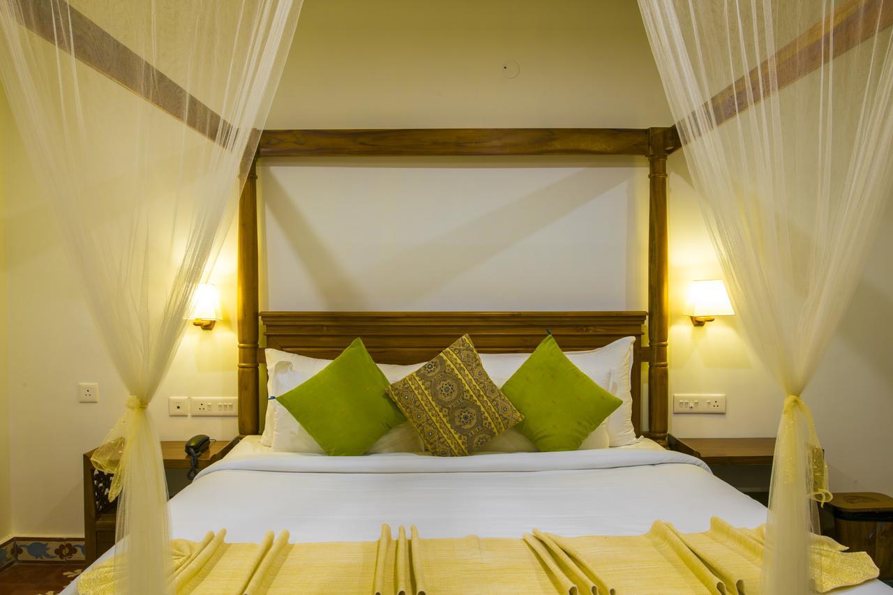 Olive Golden Ridge Resort Chinnakanal Eksteriør billede