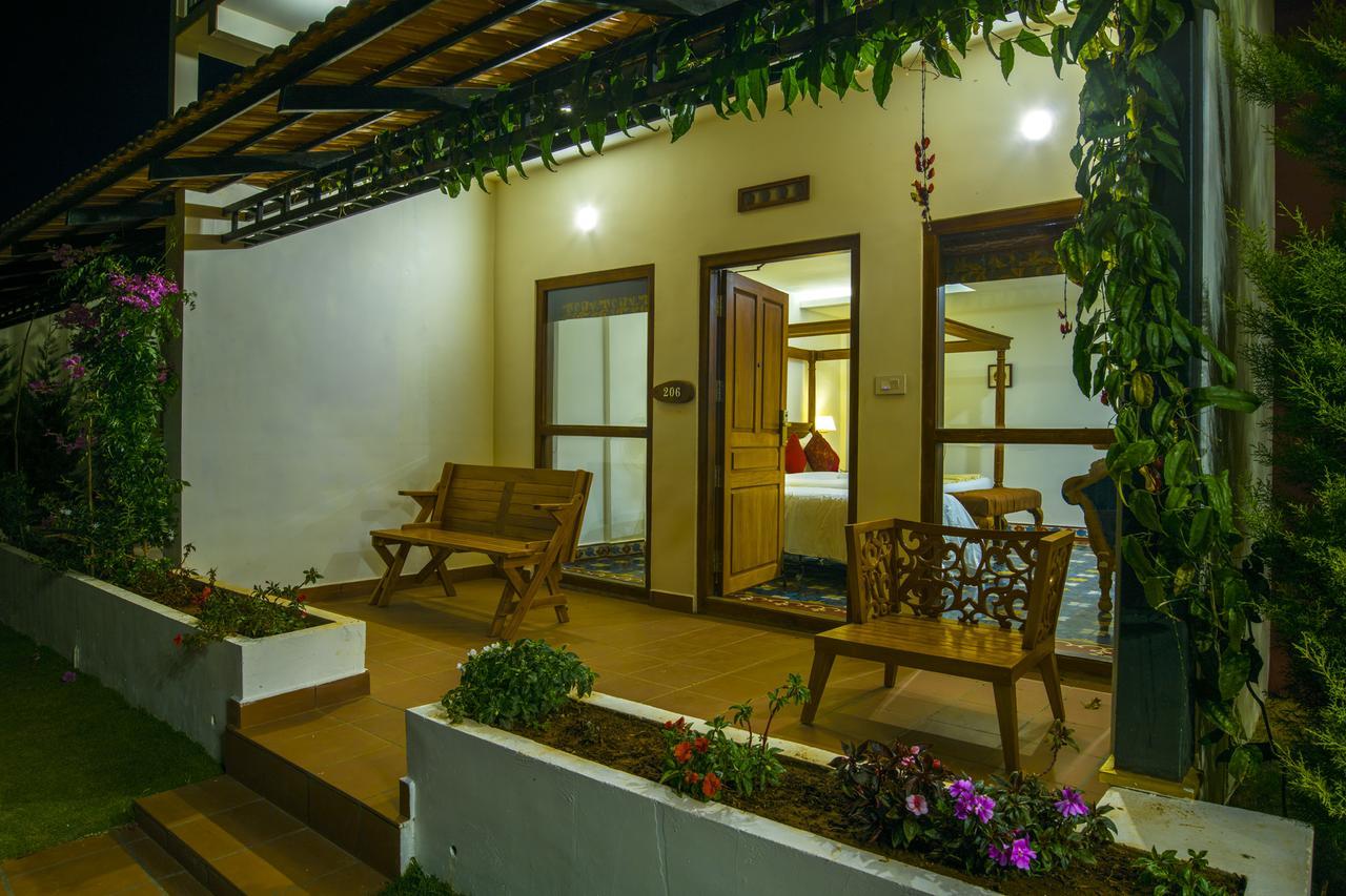 Olive Golden Ridge Resort Chinnakanal Eksteriør billede